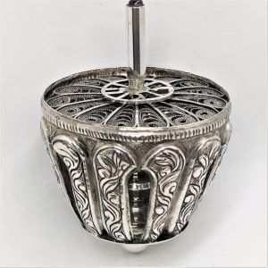 Handmade sterling silver dreidel silver embossed designs and carved  with Yemenite filigree made by S. Ghatan diameter 5.2 cm X 7.4 cm.