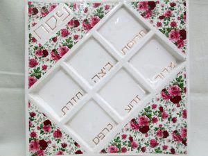 Passover Pesah Seder dish glazed ceramic handmade. Contemporary design  made by A. Orr. Dimension 28.5 cm X 28.2 cm approximately.