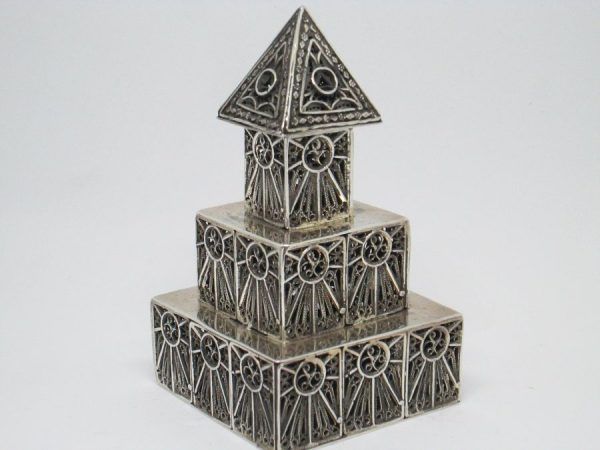 Handmade Havdalah spice box pagoda tower with fine Yemenite filigree designs  handmade by S Ghatan ( Katan ).