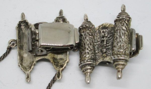 Handmade sterling silver Tallit clips Torah scrolls on each side bearing the name of G-D "Shadai". Made by S. Ghatan Katan.