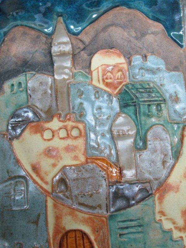 Handmade glazed ceramic Ruth Jerusalem rectangular tile with its houses made by Ruth Factor. Dimension 14.5 cm X 20 cm approximately.
