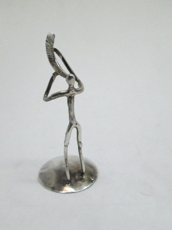 Handmade sterling silver miniature sculpture man blowing Shofar. Dimension diameter 2.7 cm X5.8 cm approximately.