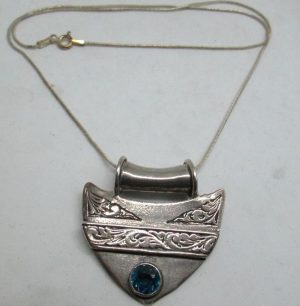 Handmade sterling silver Blue Topaz Stone Necklace contemporary design.  Dimension center piece 3.3 cm X 3.3 cm choker length 44 cm approximately.
