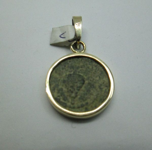 14 Carat gold round shape pendant Jewish revolt coin set with ancient genuine coin Valerius Graetus Roman procurator in Judea years 15-26AD 103 -76 B.C.