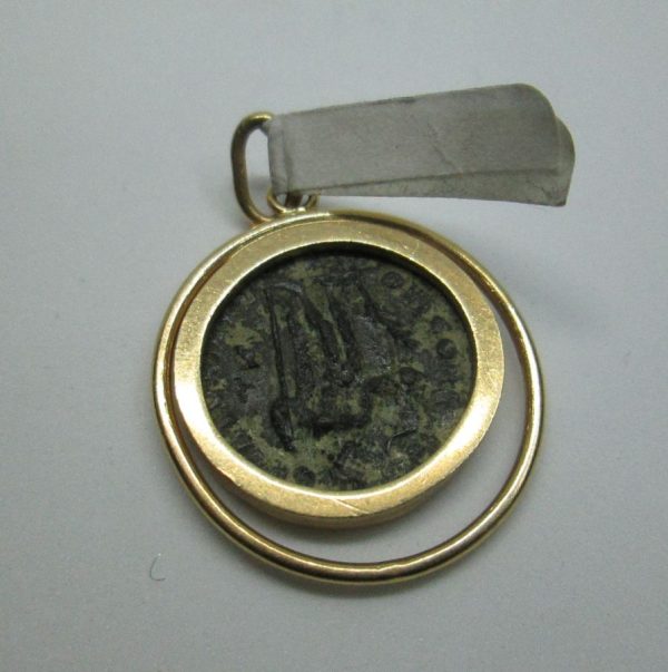 Antique Roman coin pendant - Image 3