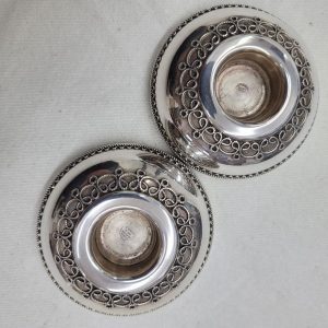 Sterling Silver handmade travelers Sabbath candle holders  with Yemenite filigree. Dimension Diameter 6.1 cm X 1.8 cm approximately.