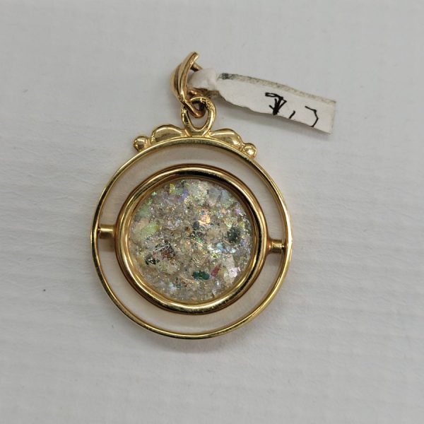 14 Carat Gold Pendant Roman glass Round. 14 carat gold pendant handmade & set with ancient Roman glass pendant that the center piece turns around.