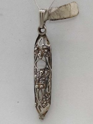 Handmade sterling silver Mezuzah Yemenite filigree pendant with fine Yemenite filigree design. Dimension 0.8 cm X 0.35 cm X 3.5 cm approximately.