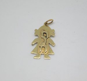 14 carat gold girl name pendant girl shape with girl name raised letters ( you have also an option to have the name cut out instead).