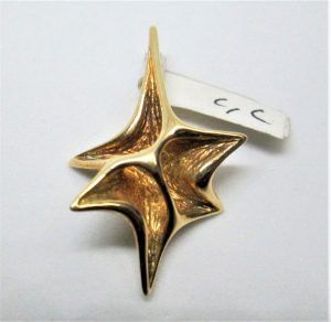 Handmade modern 14 carat gold Magen David star shell design handmade contemporary 3 dimension original and unusual star of David.