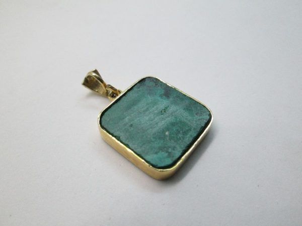 Handmade 14 carat gold Magen David star pendant Elat stone square set with green Elat stone. Dimension 1.7 cm X 1.7 cm X 0.4 cm approximately.