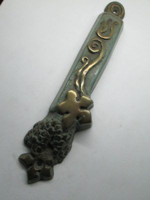 Handmade bronze Mezuzah fig leaf green patina with figs & fig leaf design suitable for parchment up to 11 cm 3.4 X 16.3 cm approximately.