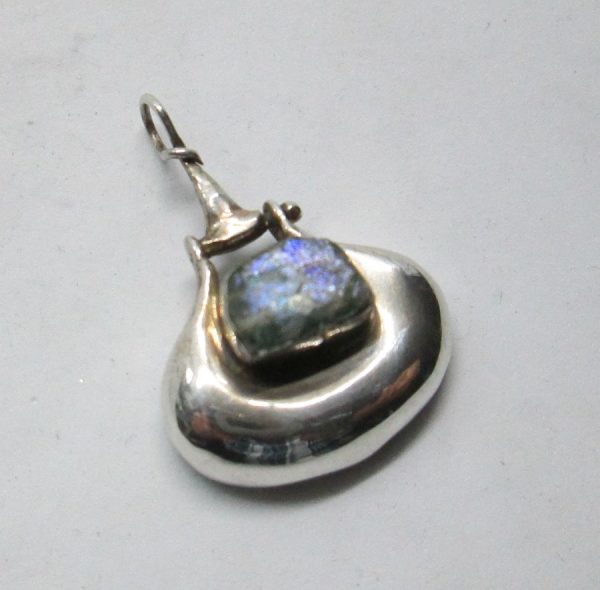 Handmade sterling silver Roman glass smooth pendant set with genuine Roman glass contemporary style. Dimension 2.3 cm X 3 cm approximately.