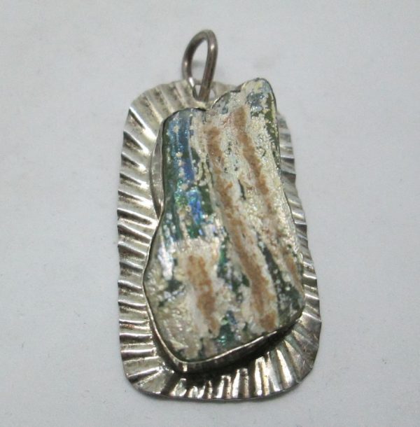 Handmade sterling silver pendant Roman glass set with genuine Roman glass contemporary style. Dimension 2.3 cm X 4.1 cm approximately.