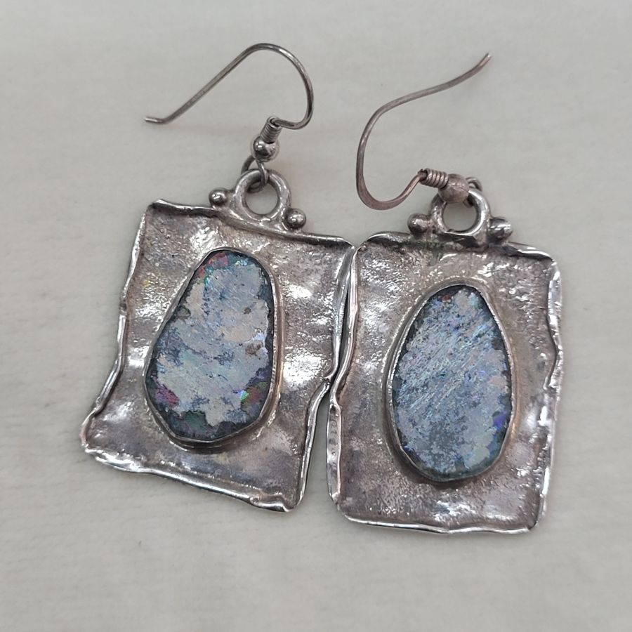 Handmade sterling silver earrings Romanglass earrings hammered silver contemporary design set with genuine Roman glass 2.3 cm X 2.8 cm approximately.