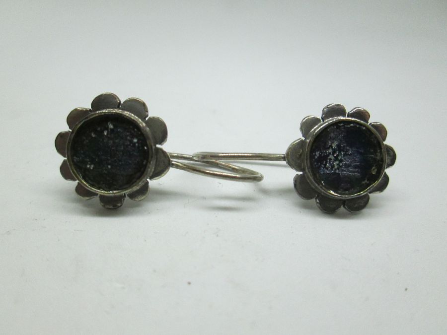 Handmade sterling silver Earrings Roman glass sunflower shape contemporary design shape set with genuine Roman glass, diameter 1.3 cm approximately.