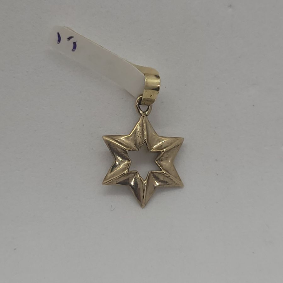 Star Pendant Rose Gold - Image 6