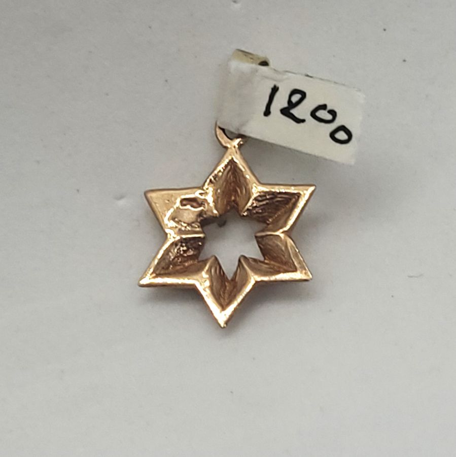 Star Pendant Rose Gold - Image 14