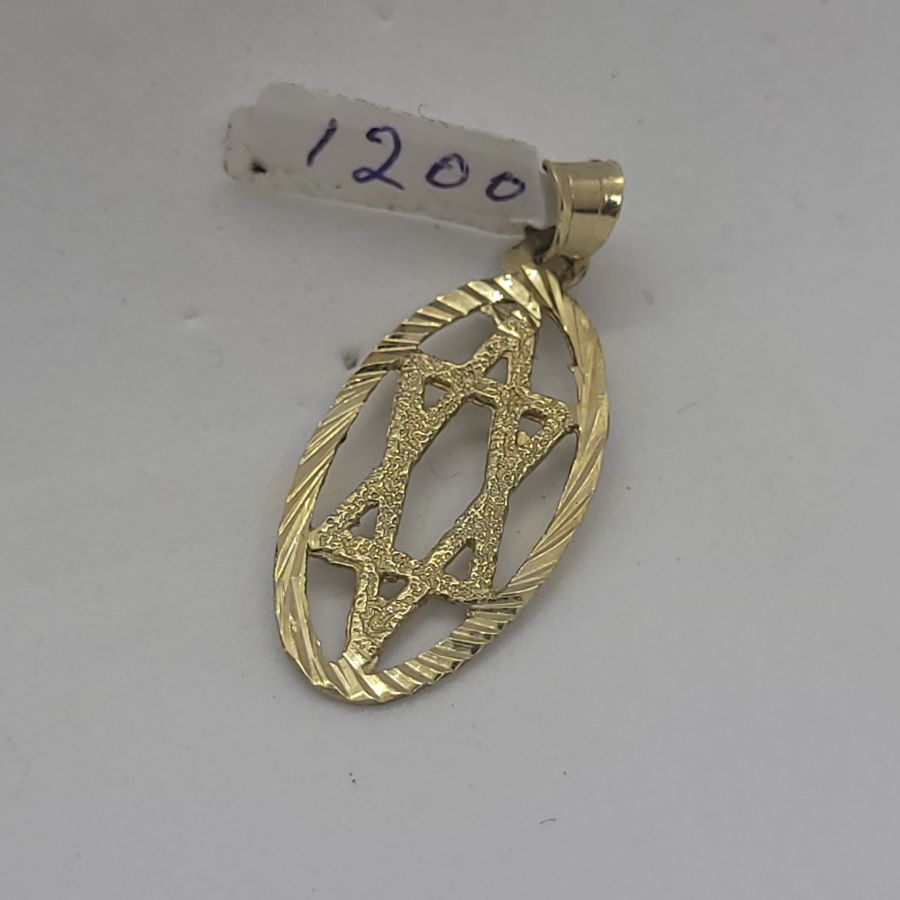 Star Pendant Oval Frame - Image 5