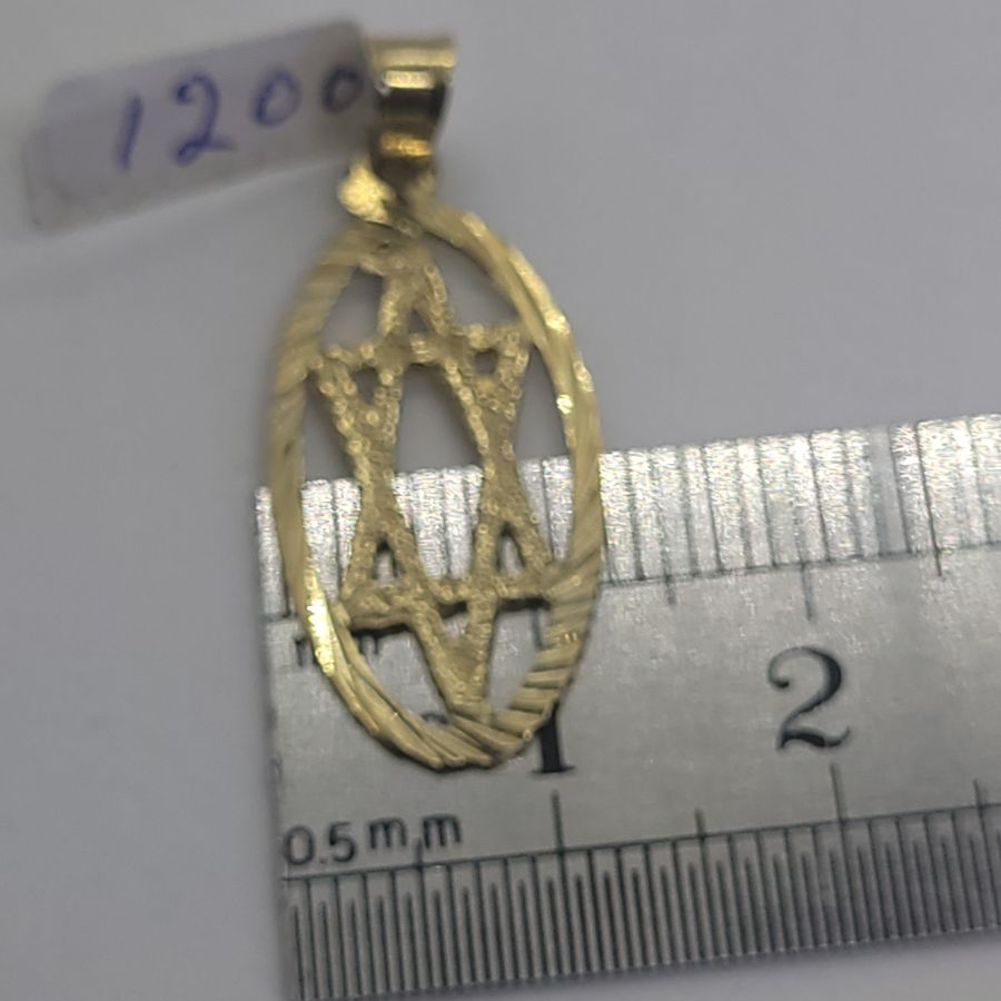 Star Pendant Oval Frame - Image 7