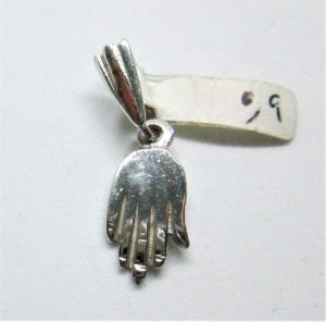Handmade 14 carat white gold Hamsa Chamsa Tiny White Gold ,very small Hamsa pendant. Dimension 0.7 cm X 12 cm X 0.1 approximately.
