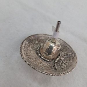 Handmade dreidel sterling silver Dreidel Mexican hat shape with the full game letters in Hebrew. Dimension diameter 4.65 X 4.7 cm approximately.