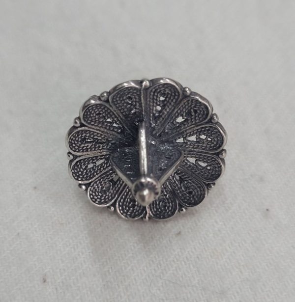 Chanuka Hanukah Dreidel Sevivon Miniature Round sterling silver Yemenite filigree miniature design.  Dimension diameter 2 cm X  2.8 cm.