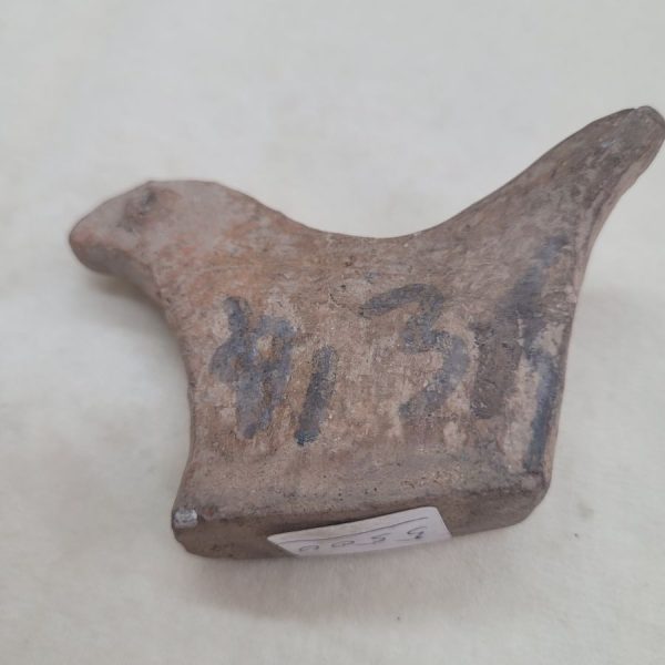 Antique pottery dove statue - Image 9