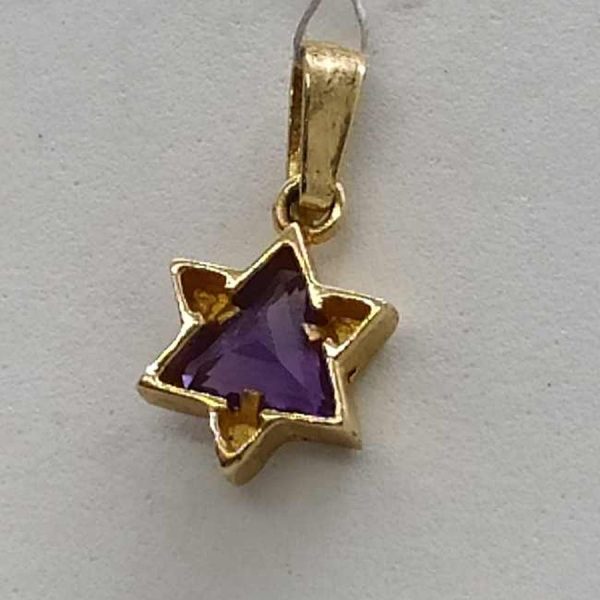 Amethyst14 Carat gold MagenDavid star pendant Amethyst faceted and tiny star. Dimension 1 cm X 1.7 cm X 0.3 cm approximately.