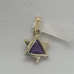Amethyst14 Carat gold MagenDavid star pendant Amethyst faceted and tiny star. Dimension 1 cm X 1.7 cm X 0.3 cm approximately.