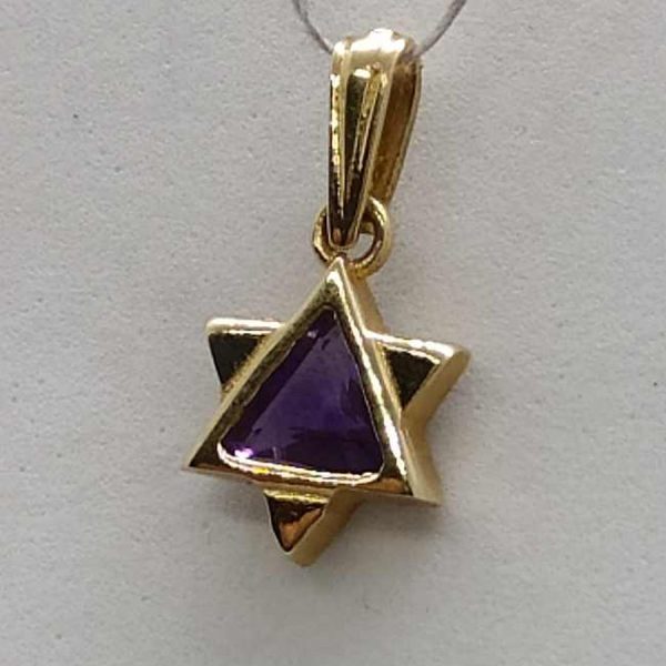 Amethyst14 Carat gold MagenDavid star pendant Amethyst faceted and tiny star. Dimension 1 cm X 1.7 cm X 0.3 cm approximately.