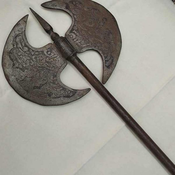 Persian Arm Double Blade Iron Axe with etched designs of devoted Muslims and Islamic phrases verses on each sides of blades.