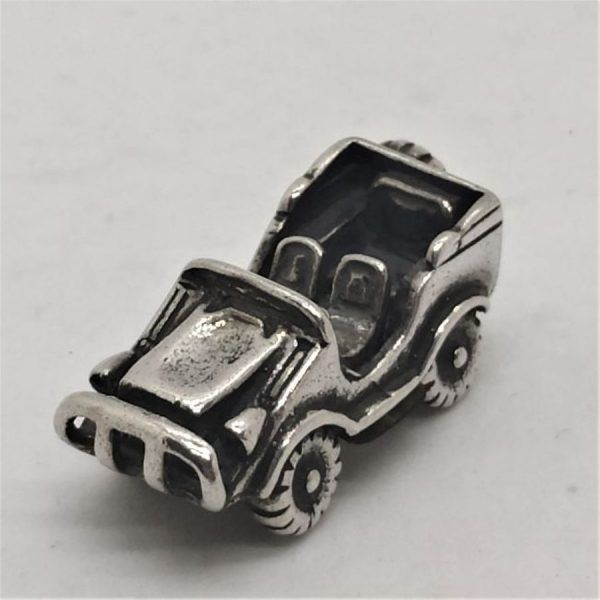 Handmade sterling Silver Miniature Jeep Car with open roof. Miniature sterling silver sculptures wide range of original and different designs.