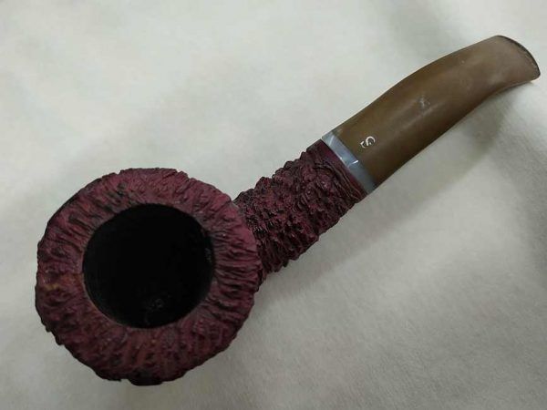 Vintage Wood Shalom Pipe 1960's made in Jerusalem in a factory that was open for about 3 years only. Dimension 5.5" X 2" approximately.
