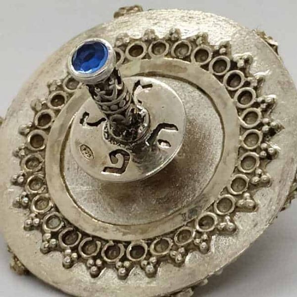 Dreidel Sterling Silver Sevivon fine Yemenite filigree set with blue crystal stone made by S. Ghatan ( Katan).Dimension diameter 3.6 cm X 3.2 cm.