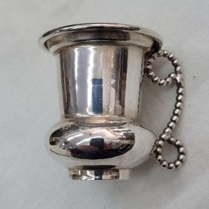 Silver Kiddush Cup Handle silver pearls. Handmade sterling silver Kiddush cup handle pearls shape small cup. Dimension diameter 4.2 cm X 5 cm approximately.