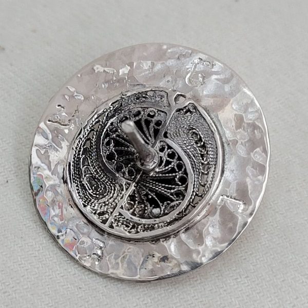 Sterling silver hand hammered Dreidel Yin Yang filigree with very fine Yemenite filigree made by S. Ghatan Katan diameter 3.8 X 3.8 cm.