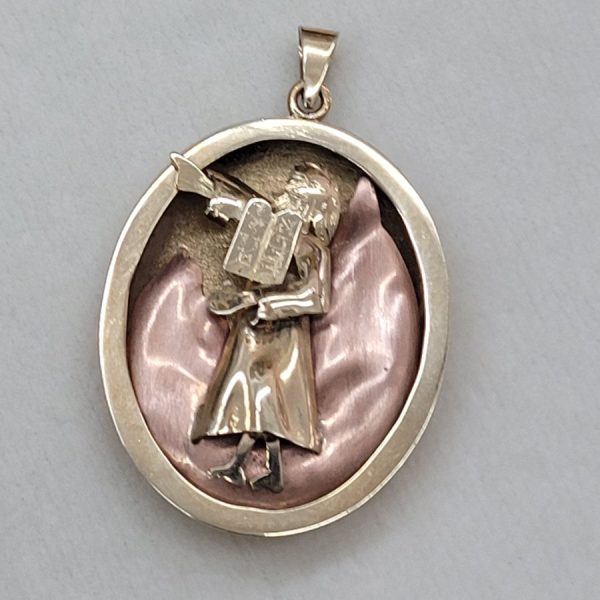 Handmade 14 carat yellow and pink gold Moses receiving commandments pendant at Mount Sinai, oval shape pendant.