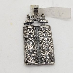 Handmade sterling silver Sephardi Torah case pendant ornate engraved case. Dimension 1.4 cm X 3 cm X 0.3 cm approximately.