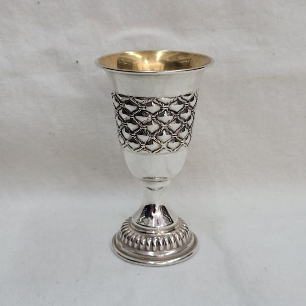 Handmade sterling silver bee web Schnapps cup, bee web designs embossed all around cup. Dimension diameter 4.7  cm X 8 cm approximately.
