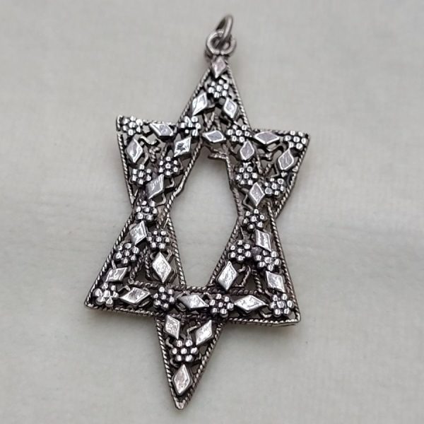 Handmade sterling silver Magen David star vintage filigree Yemenite classic fine filigree and oxidized so to give a nice antique look made in 1950's.