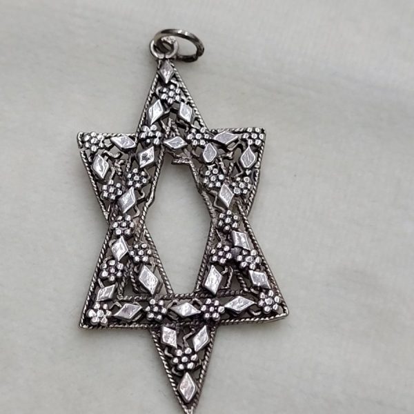 Handmade sterling silver Magen David star vintage filigree Yemenite classic fine filigree and oxidized so to give a nice antique look made in 1950's.