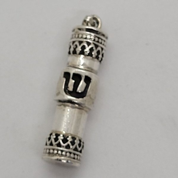 Handmade sterling silver Yemenite Filigree round Mezuzah pendant by S. Ghatan(Katan) with cut out Shin. Dimension diameter 0.8 cm X 3.9 cm approximately.