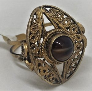 Handmade sterling silver 24 carat gold plated vintage eye shape  Yemenite Filigree Tiger Eye stone ring set with tiger eye stone.