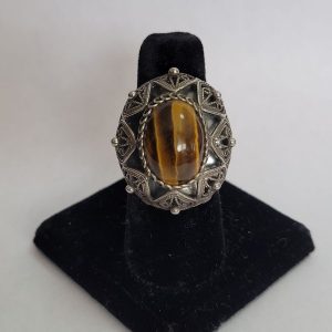 Vintage genuine oval sterling silver oval Tiger's Eye cabochon ring with vintage oval fine Yemenite Filigree design adjustable.