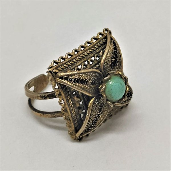 Vintage genuine Turquoise sterling silver gold plated vintage square Yemenite Filigree ring was made in Israel in the 1950's by Yemenite Jews.