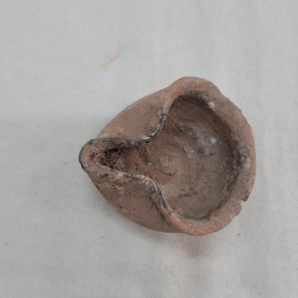Small Oil Lamp Shell - Image 3
