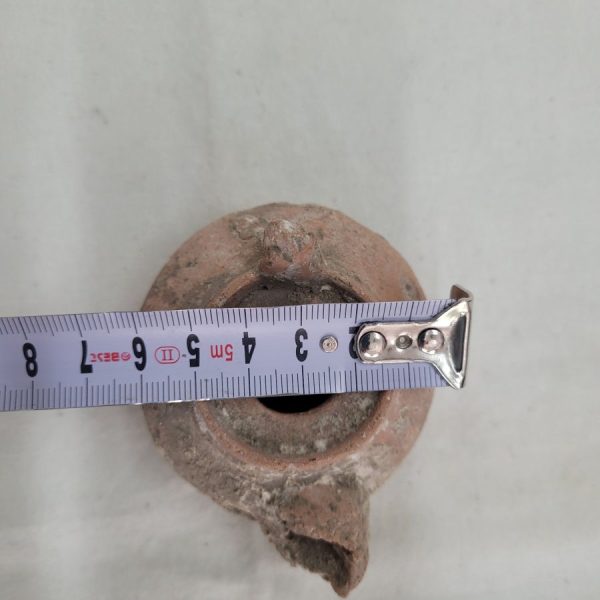 Antique Roman oil lamp - Image 4