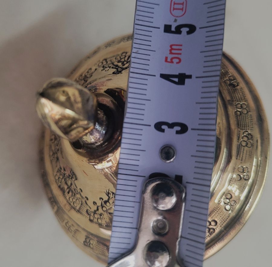 Green enameled Hanukah Dreidel - Image 4