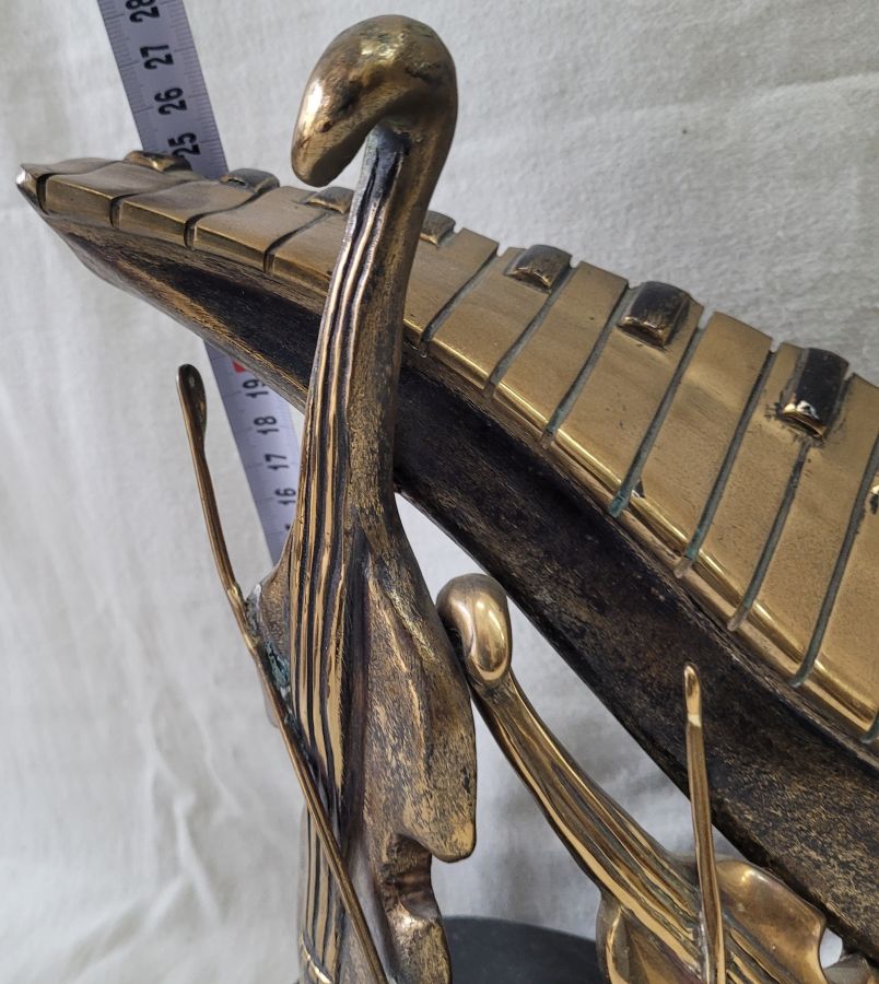 Cello piano violin sculpture - Image 3